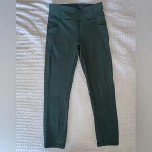 Lululemon Time to Sweat Crop 23” Size 6 Legging